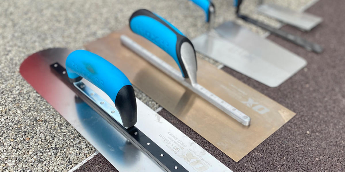 Resin bound trowelling tools